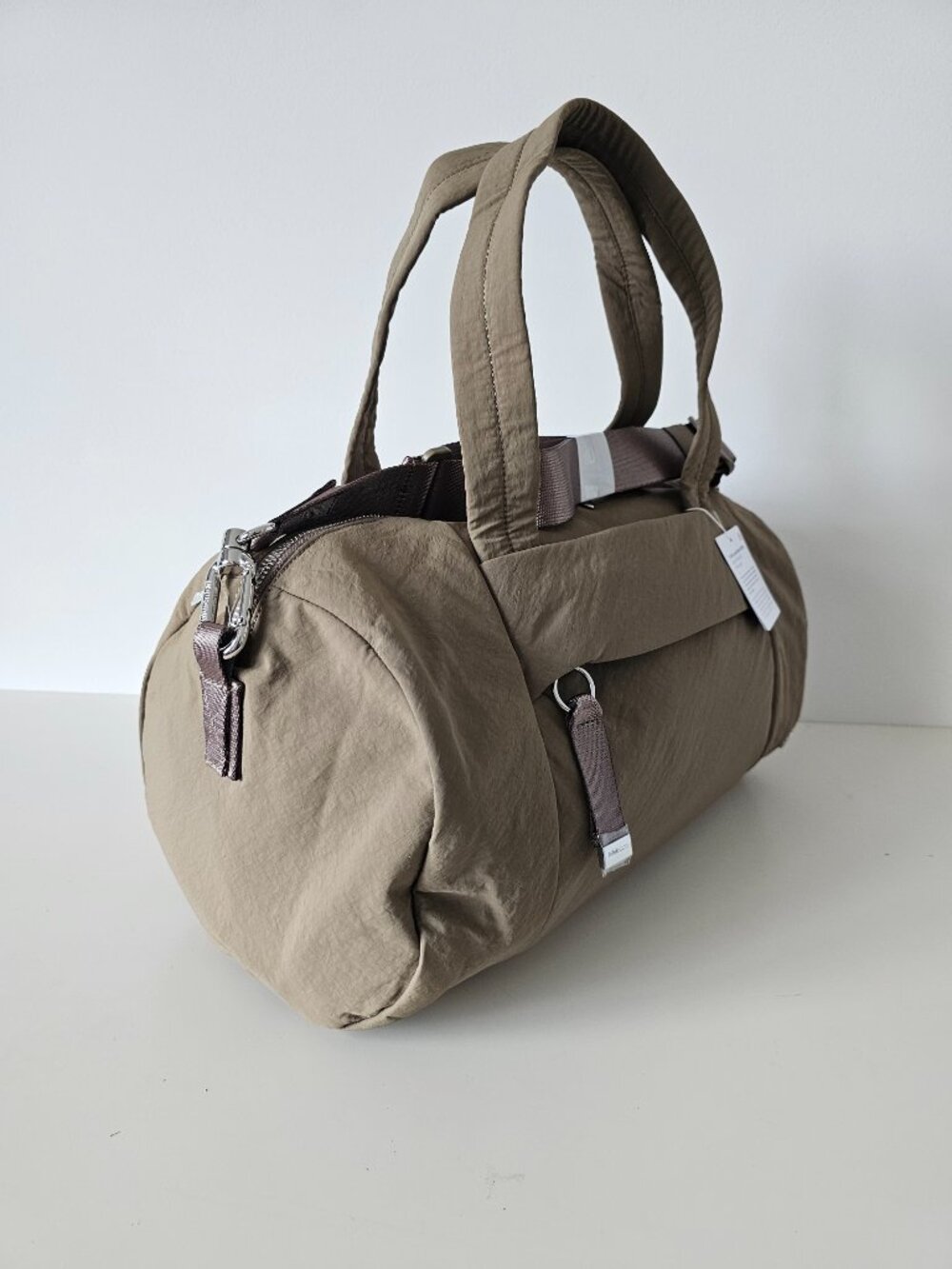 NWT LULULEMON FANB Fawn Brown On My Level Barrel Duffle Duffel Bag One Size OS - Picture 2 of 15